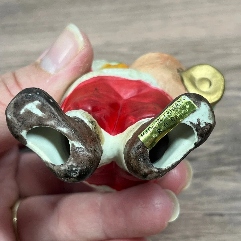 Vintage R.O.C Santa Claus Figurine Set 3 Ceramic Christmas Ornaments Taiwan